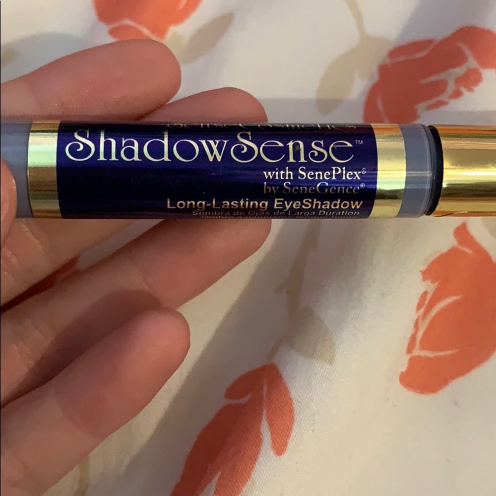 Silver violet shadowsense